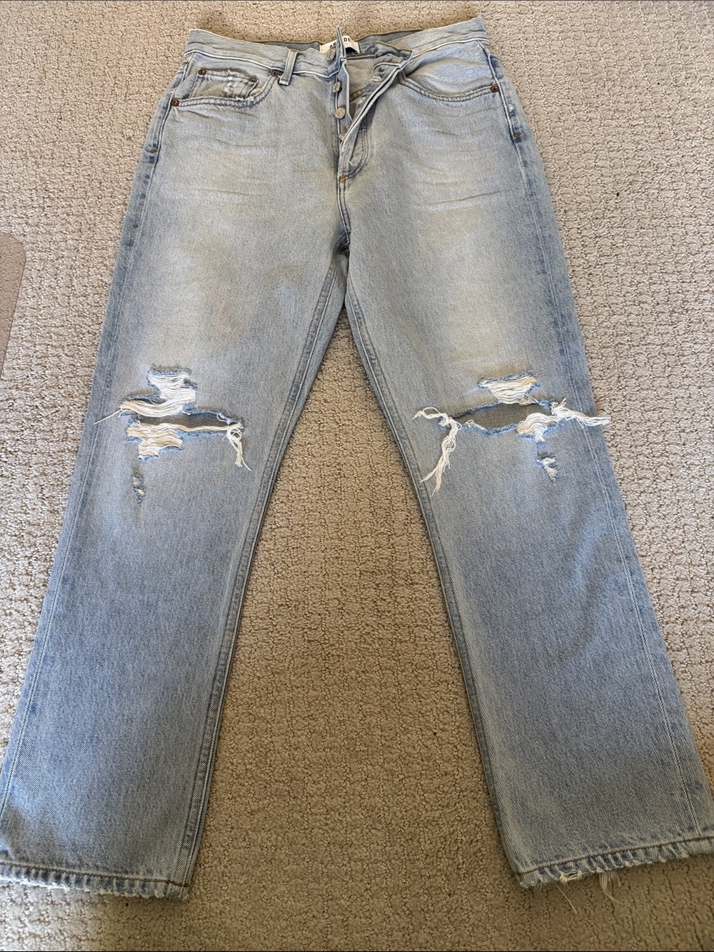 Light Wash Distressed Women's Jeans